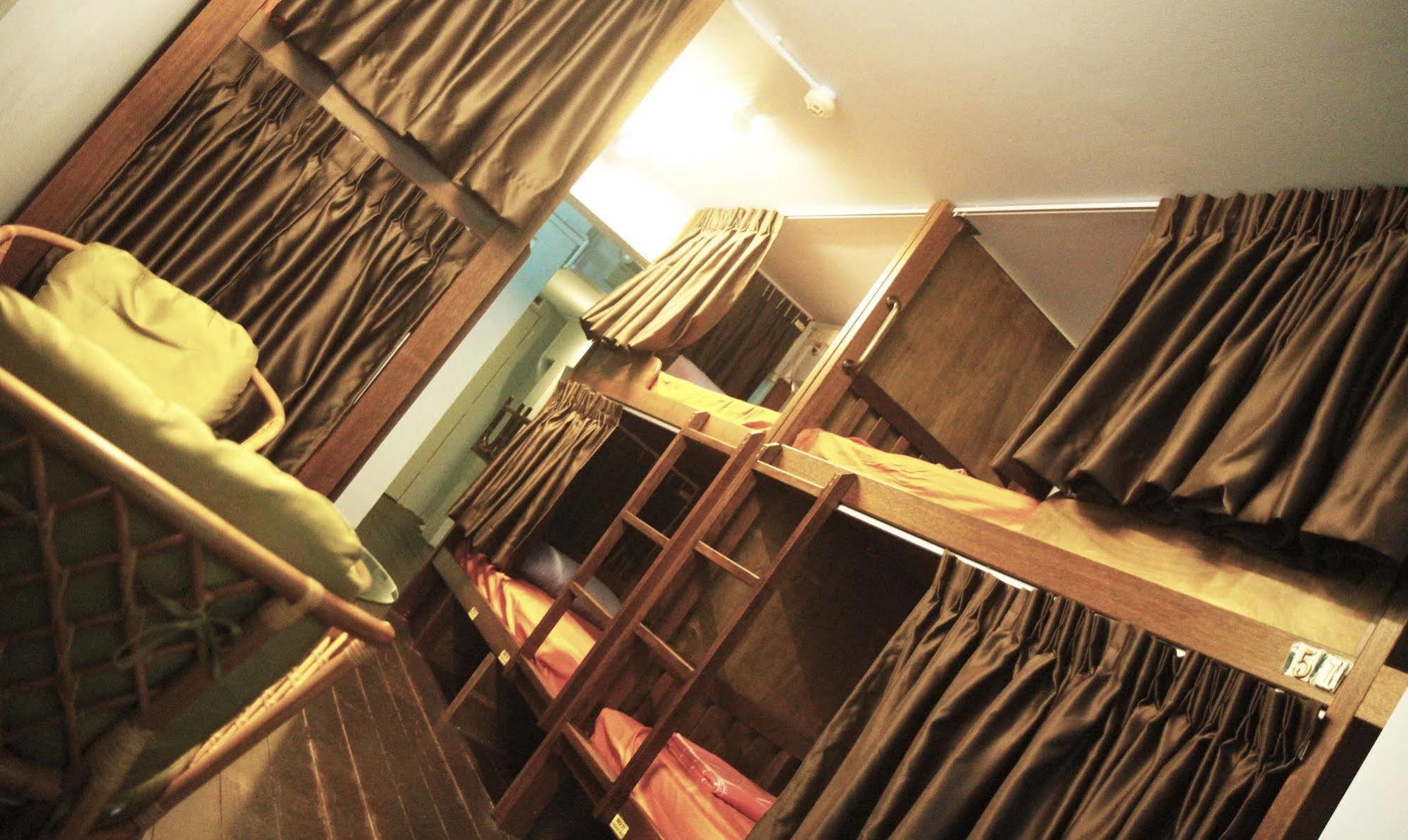 60S Hostel Сингапур Екстериор снимка